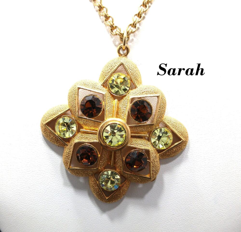 Vintage Sarah Coventry Starburst Pendant Necklace 23” Book Piece
